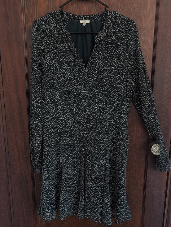 Joie Dresses & Skirts - Joie Green Speckled V-Neck Women’s Dress